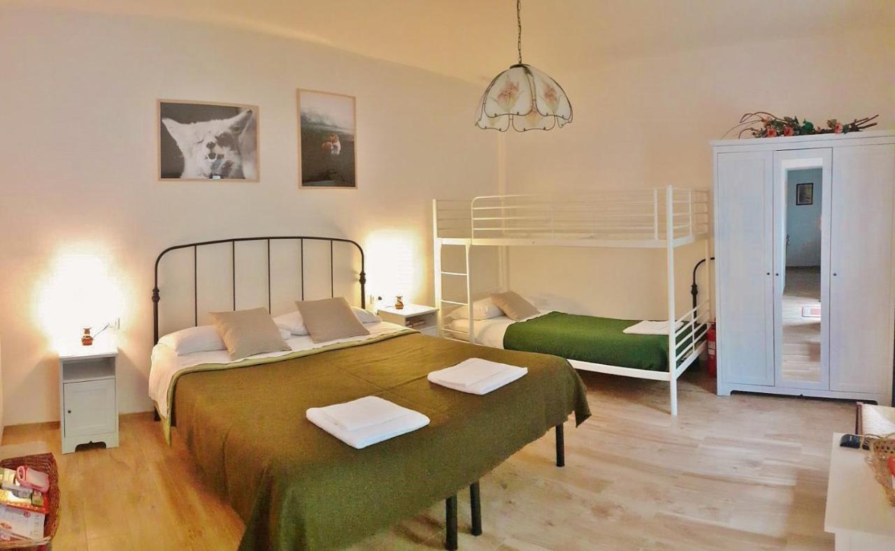 Borgo Castelluccio Country House ポッレッタ・テルメ エクステリア 写真